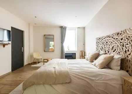 Studio Chic Avec Salon Et Terrasse Privee Homestay szállás